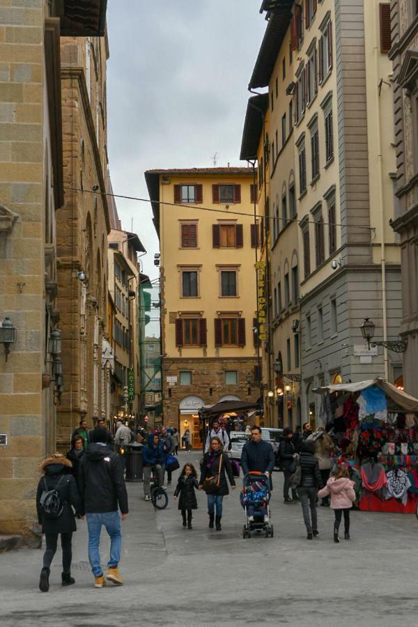 Calzaiuoli Luxury And Characteristic Apartment Firenze Kültér fotó